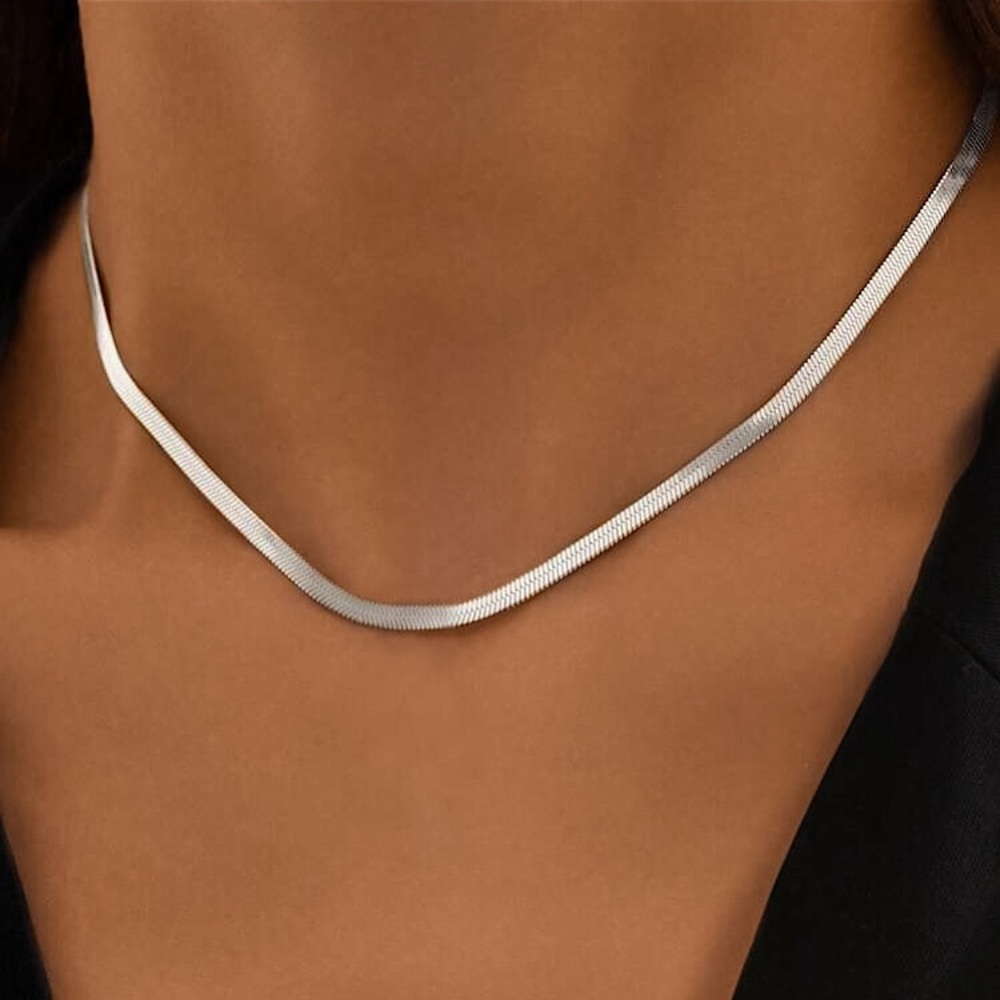 ⚜️𝟯𝟬%𝗢𝗙𝗙 𝗯𝘂𝗻𝗱𝗹𝗲𝘀 𝟯+⚜️ NEW Herringbone Chain Stainless Steel Necklace - Picture 3 of 12